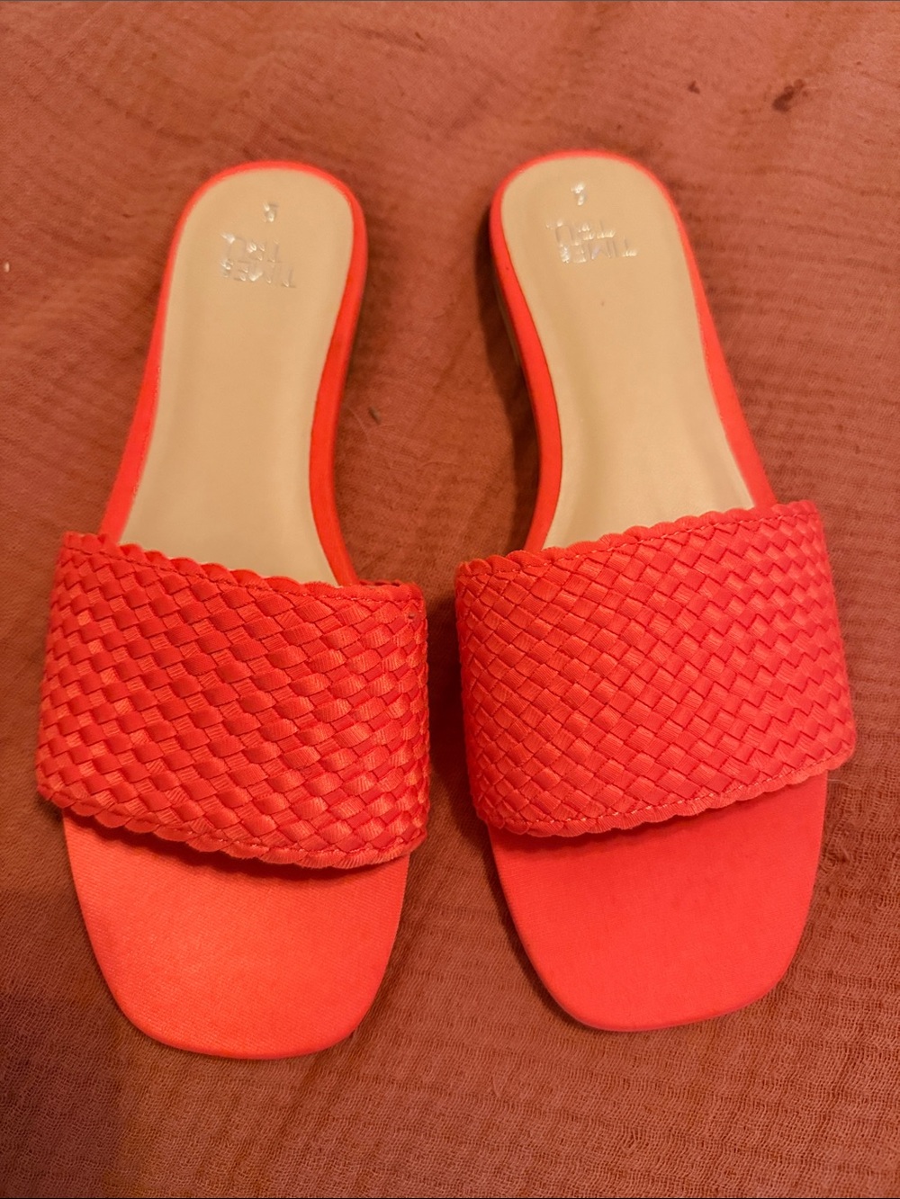 Time and Tru Coral Woven Slide Sandals